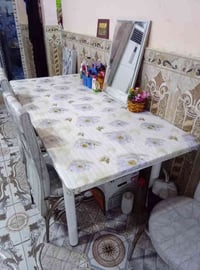 متاح كاونتر معة ميز طعام للبيع لعنولن لقلةة٠٧٧١٨٢٩٠٢٨٠سعر ٤٠٠