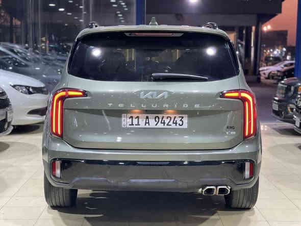 #كيا تيلورايد فئة SX PRESTIGE أعلى فئة موديل 2024
#الضرر  : جاملغ خلفي فقط
#الرقم : مرقم اربيل (الرقم الدولي تحويل او وكالة )
#الايرباك : بدون ضرر اي ايرباك

#المواصفات : 
▪️السيارة : كيا تولارايد SX PRESTIGE X - LINE X PRO لون زيتوني
▪️الموديل : 2024
▪️المحرك : 3.8L (ستة سلندر)
▪️العداد : 9 الاف ميل حقيقي
▪️حجم الويل : ويل كب حجم 19 اسود مع طقم تايرات بحالة ممتازة
▪️كامرة محيطية عدد 5 برؤية 360 درجة
▪️كشنات السيارة جلد فاخر لون قرميدي اصل
▪️فتحات سقف 2
▪️بصمات عدد 2 للأبواب مع بصمة تشغيل
▪️خاصية تحديد المسار
▪️رادار امامي للتوقف التلقائي
▪️حساس امامي و خلفي
▪️حساسات و رادارات الاجتياز الجانبية (نقاط عمياء)
▪️كامرة خلفية دوارة اصل مع الستيرن
▪️تحكم فول كهرباء لمقاعد المقدمة 
▪️شاشة الدشبول حجم كبير للتحكم بايعازات السيارة
▪️تدفئة وتبريد لكشنات المقدمة
▪️تدفئة وتبريد للكشنات الخلفية
▪️بردات خلفية اصل
▪️السيارة 7 راكب
▪️ثلاث قطع تبريد
▪️تشغيل عن بعد
▪️جنطة كهرباء
▪️سستم صوت HARMON / KARDON
▪️تحكم ستيرن جهتين بلوتوث وحاكية وكروس سرعة وتحكم صوت 
▪️نظام ABS مانع انزلاق

نكفل السيارة من ( الغرق و الشاصي والايرباك ).

السعر المطلوب : 380 ورقة مع المجال
 
الاتصال على : ***********

معرض سما دبي لتجارة السيارات والمزادات الامريكية
النجف - المدينة المائية -مقابل حي الجامعة
اهلا ومرحبا بكم
