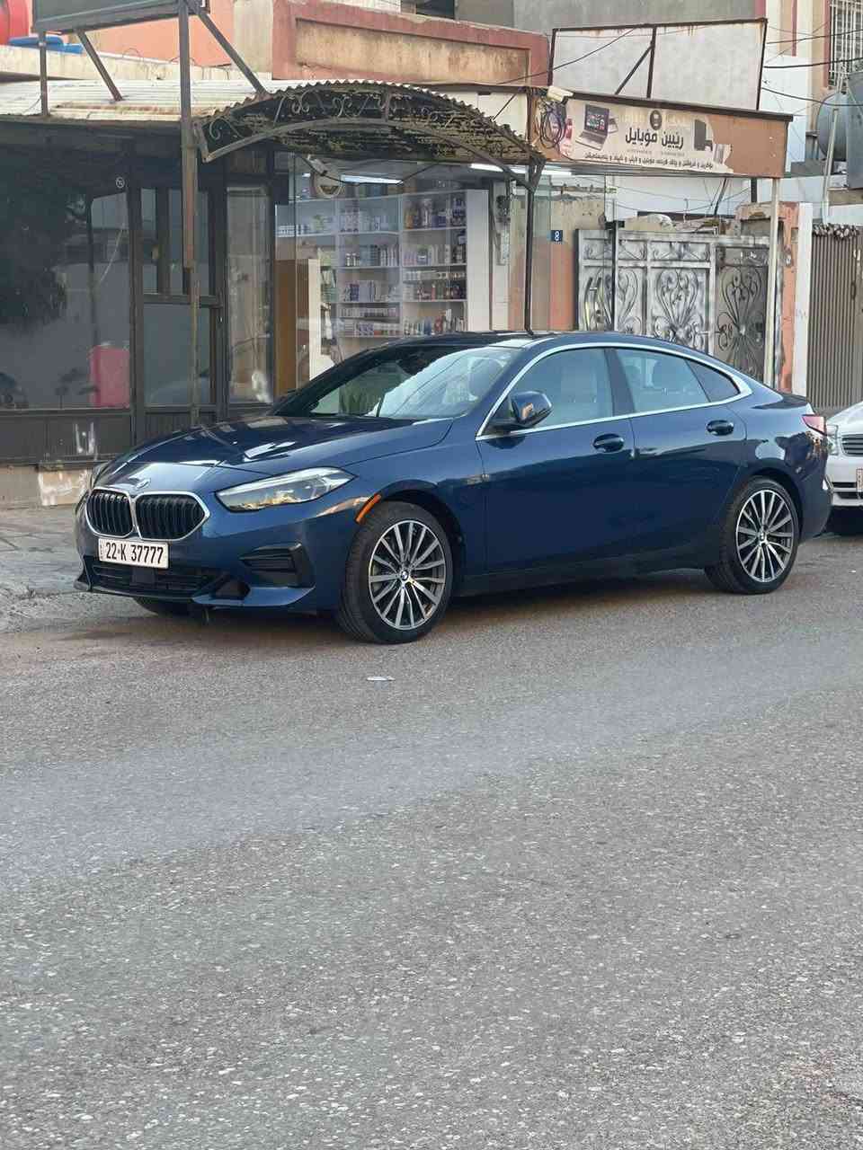 Bmw 2022 بێ سبوغ
حەجم 228i
فوول فوول مواسفات پانۆڕاما ناو سپی هەر چوار لا ڕادار
46هەزار ڕۆیشتیە
هێچ لیدران و شتی. نیە
ناو سپی 
چوار مۆدی لێخوڕین
ڕەنگ نیلی تۆخ
چوار تایەی نوێ 
سەیارەکە زۆر زۆر نوێیە
*********** أربيل, العراق
