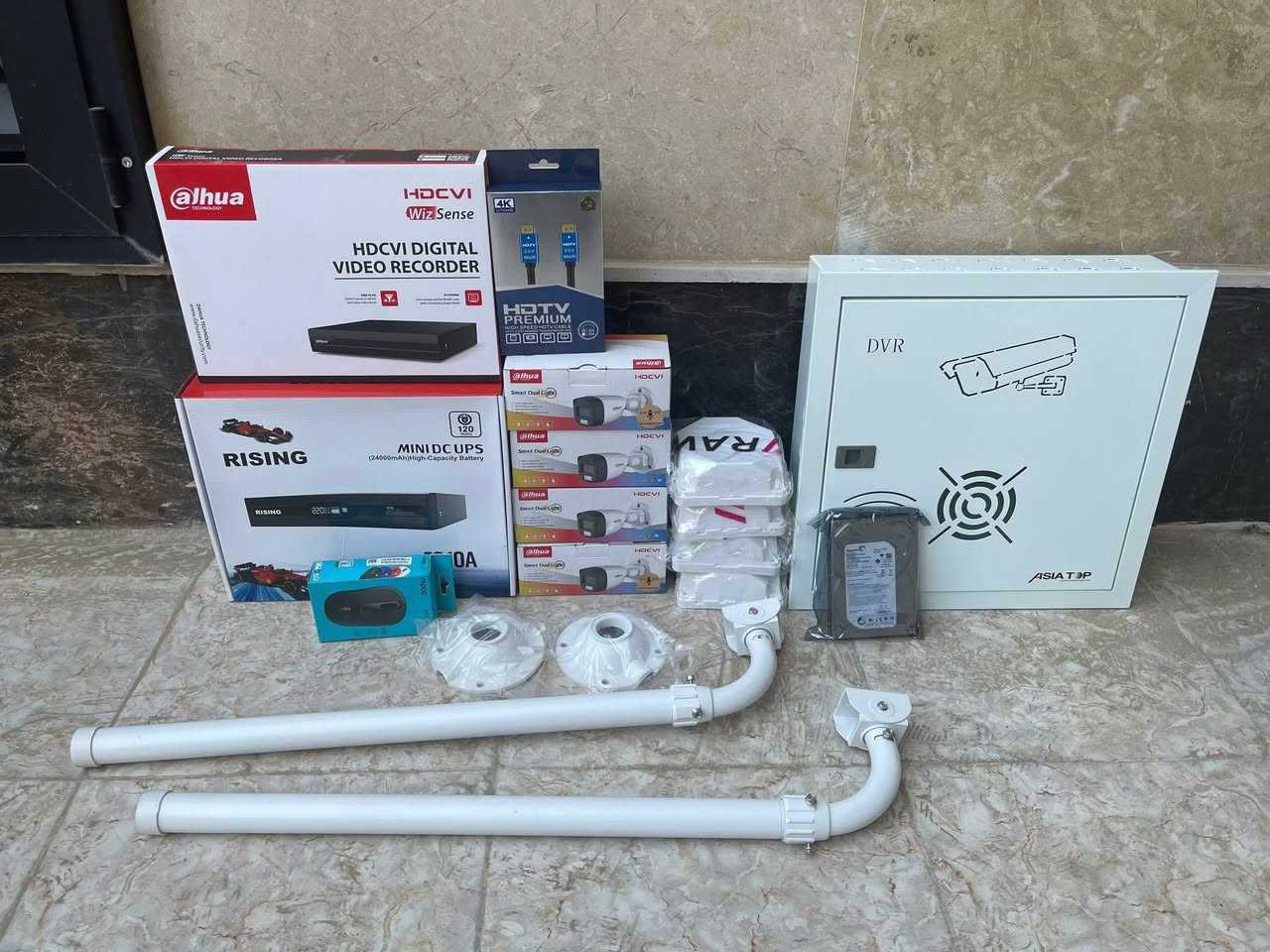 اعمالنا في السيدية 
كلها علينا تجهيز ونقل وتنصيب باعلى المواصفات 
منظومة دهوا اربع كاميرات فول كلر وصوت 
مع يو بي اس مع التنصيب كامل

ويانا صار الليلي ملون حتى بدون انارة وصوت وصورة
منظومة الدهوا فول كلر الليلي ملون بدون انارة:-

📌المواصفات
🔺اربع كاميرات دقة 2 ميكا فول كلر صوت وصورة دهوا اصلي
     لد ( تصوير ليلي نهاري ملون حتى بدون انارة)

 🔻ديفيار 4 جنل دقة 2 ميكا نوع دهوا يشغل كل انواع 
      الكاميرات ويدعم تسجيل الصوت

🔻هارد ٥٠٠ كيكا يخزن 22 يوم  

🔺كيبل رولة 100م مسلح ونحاس ومقاوم كافة الظروف الجوية 

🔺جهاز يو بي اس نوع ليثيوم اصلي يشغل منظومة الكاميرات 
     مع منظومة الانترنت ٣ ساعات حقيقي ويعتبر جهاز حماية 
     ومنظم فولتية وتلغي كافة المحولات

🔻بوكسات عدد 4 خاصة بالكاميرات لحماية الفيش من 
     الرطوبة والعبث وتعطي شكل لائق للكاميرات

🔻فيش كامله خاصة بالكاميرات

🔺كيبل اج دي مسلح

🔻ممكن ربط المنظومة على الانترنت وتراقيب وانت باي 
     مكان بالعالم

🔺ضمان سنه حقيقي.

🔻 توجد نفس المواصفات 8 كاميرات مع كافة ملحقاتها مع هارد 1000 كيكا وكيبل رولة ٢٥٠م 

🔴لمزيد من المعلومات مراسلتنا على الخاص او الاتصال على الرقم
 ***********
***********مهندس محمد
