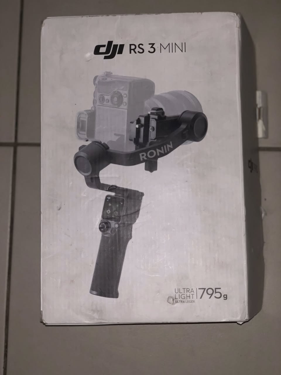 السلام عليكم
dji Rs3 MINI
للبيع مستخدم قليل كلش نظافة 100‎%‎
وياه كارتون 
السعر325 
***********
