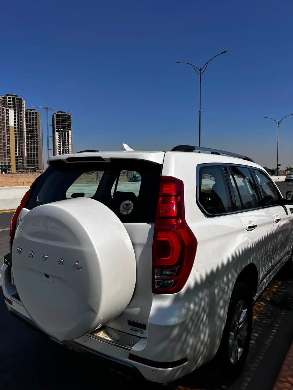 السلام عليكم 
للبيع هافال H9 2021 
ماشيه 81 الف كيلو 
صارت عندي طخه ب صندوق وتم تصليحه 
مكانها بغداد الشالجيه 
للاستفسار : ***********
