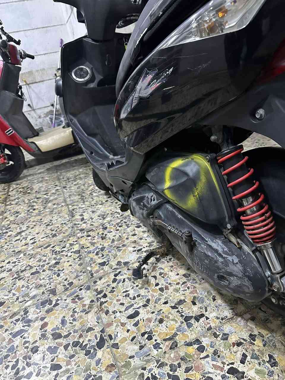 دراجه ثعلب للبيع دراجه نضيفه  سعر 650 شراي اتصل *********** مكاني مدينه الصدر
