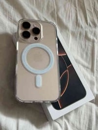 ايفون 16 برو ماكس  ذاكرة 256 بطاريه 97 الجهاز كامل ملحقات مكفول مامفتو...