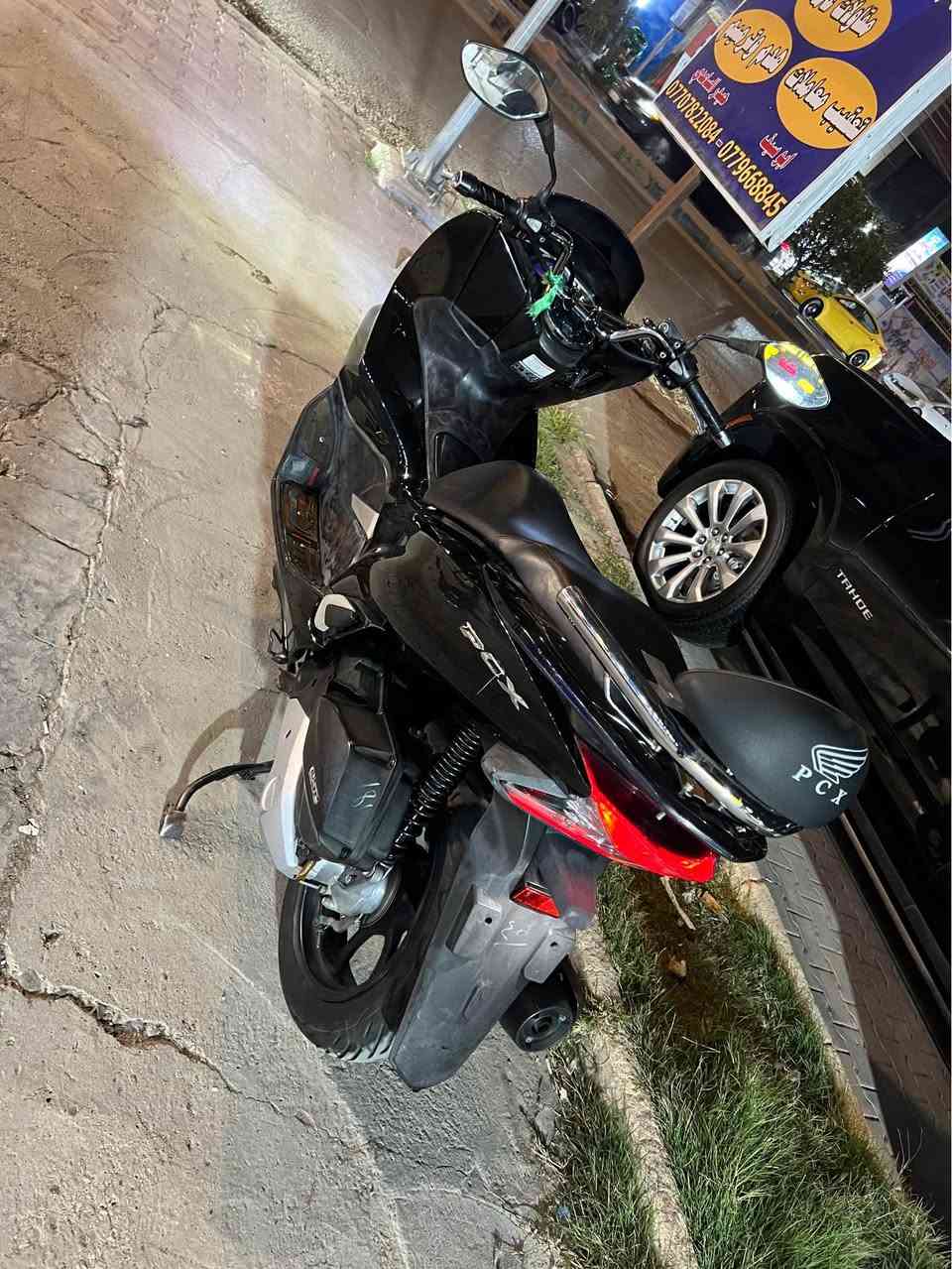 بسكس ياباني جيل ثالث دراجه ماشيه ٢٥ قابله لزياده مكينه ناعمه حيل ما بيه لا صوت كسل وله كلج بعد لياباني معروف بل نعومه بصمه وياه مفتاح قفل جوزه ول سعر ١٦ ورقه بيه مجال بطبط خادم لطيبين بيع فقط الله يرضه عليكم كفاله حته من سخط ما بيه اي زلع من ترايش لصفاح مرايه كفراته *********** مكانه شعب بغداد, العراق
