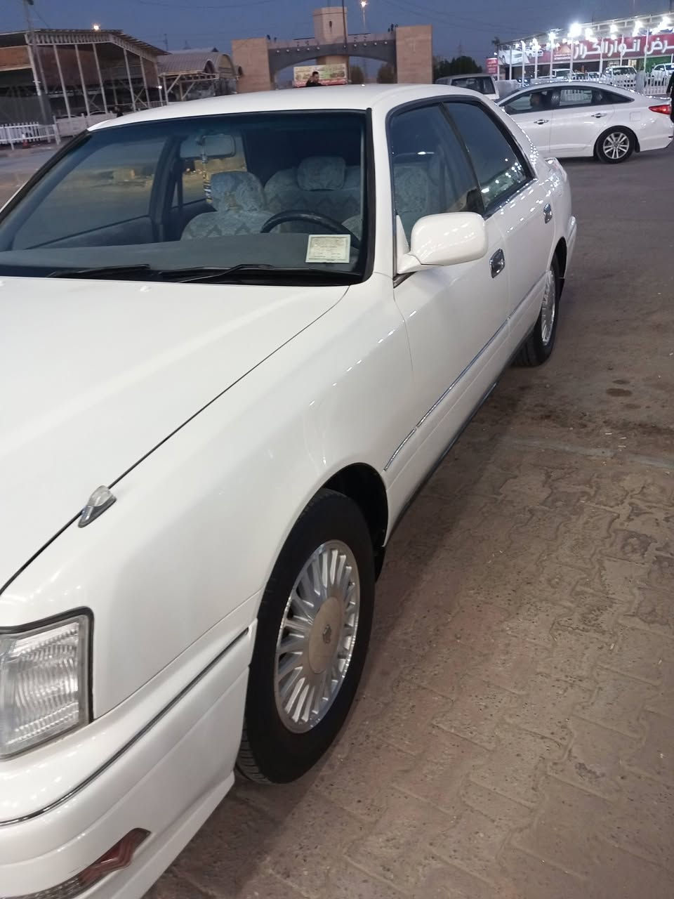 راس الثور 1996 مكفوله من ضربه وكصه ونقل جثه مكينه 3000 فيشتين جاهزه للأخير مكينه وكير وحداديه وتبريد وغرفه كله شرط رقم كربلاء مشروع وطني مكان السياره نجف كوفه
***********
