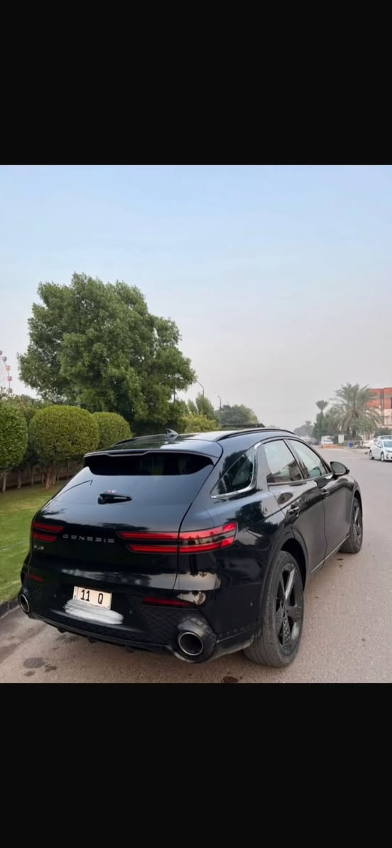 ‏Gv70 ‏ 2023 Prestige
2023
فخامة كورية 🇰🇷 + أداء رياضي ⚡ + كل التقنيات الحديثة ✨

المواصفات الرئيسية:
✅ بانوراما + شاشة 14.5 إنش مع CarPlay & Android Auto
✅ كاميرات محيطية 360°
✅ مقاعد جلد كهربائية حمراء مع تبريد، تسخين، ومساج + وضعية الطيارة
✅ السيارة تتحرك للأمام والخلف بالريموت بالكامل
✅ شحن لاسلكي
✅ محرك3500 تون تربو  – 400hp+ دفع رباعي 4WD
✅ 5 أنظمة قيادة متعددة
✅ إنارة داخلية متغيرة الألوان + LED
✅ صندوق كهرباء + منافذ كهرباء متعددة
✅ هوك خلفي
✅ نظام ترحيب عند فتح السيارة
✅ نظام صوتي Lexicon 15 سماعة + Quantum Logic

السلامة والمساعدة:
• وسائد هوائية 
• مساعد تتبع المسار، النقطة العمياء، تفادي الاصطدام الأمامي والخلفي
• مساعد صعود التلال، تثبيت سرعة ذكي، كاميرا محيطة

📍 المكان: بغداد
📏 عداد المسافة:26
💰 السعر:30 الف دولار
📞 واتساب:*********** 
ملاحطه:حادث سياره بنيد +جاملغ مبدل نفس لون جاملغ خلفي صبغ
