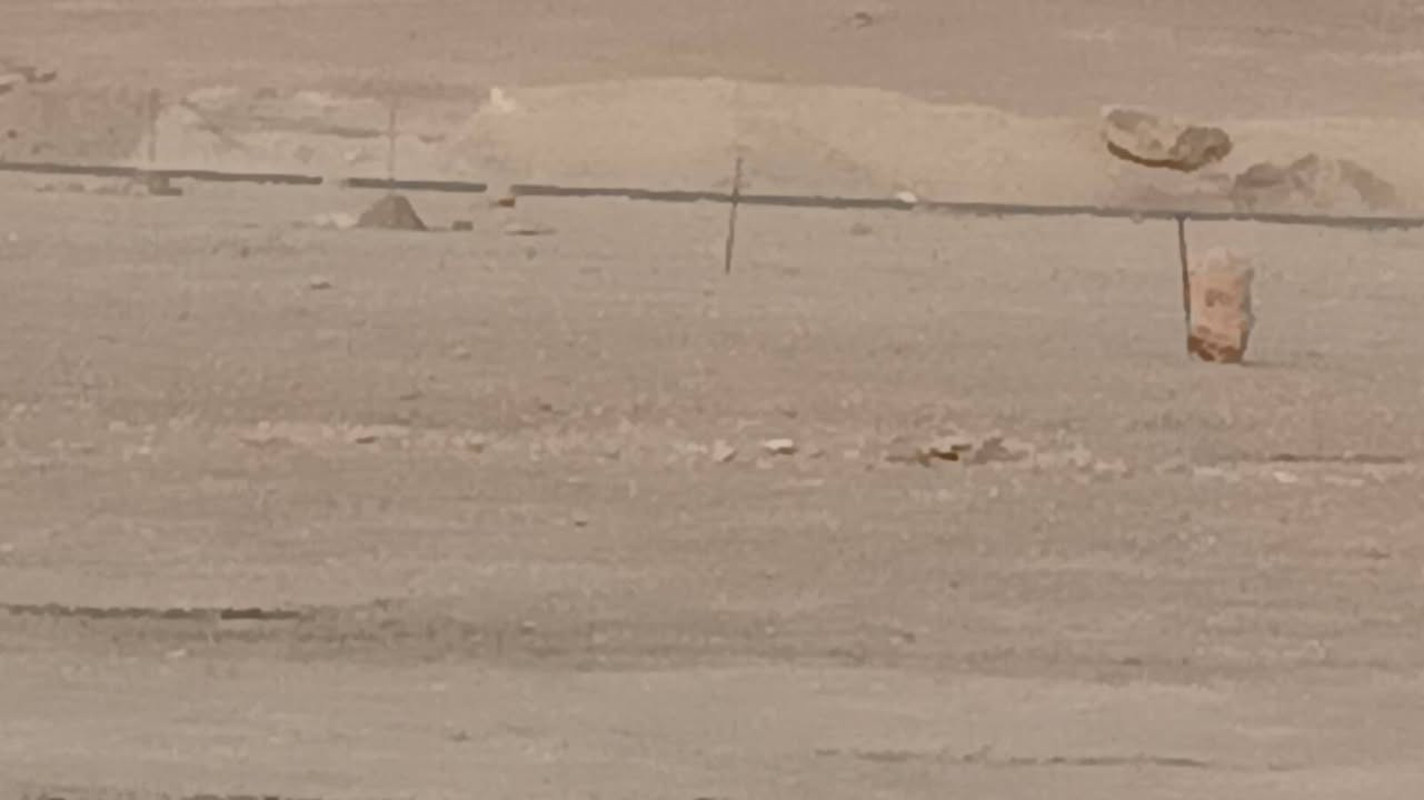 قطعة ارض للبيع. 
في بروانة الشيخ محمد. 
قريبة على شارع بروانة _بيجي. 
وقريبة على معمل البلوك والمدرسة الصينية. 
.المساحة الكلية 300م. 
ركن على شارعين. 
وقريبة على الخدمات. 
موقع ممتاز. كما موضح في المخطط ادناه. 
السعر المطلوب 13مليون وبيها مجال قليل. 
ملاحضة: القطعة تباع بلاقصاد يدفع نصف المبلغ والباقي اقصاد اذا حصل اتفاق 

https://maps.app.goo.gl/tReye6dAuj39NtPu7
عنوان المكتب📍 الانبار قضاء حديثة سوق الحي العسكري قرب اسواق ابو حسين 
أ.استاذ هشام حسين ابو احمد ***********واتساب ***********
رائد المعاضيدي***********
