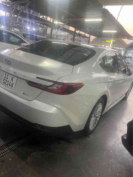 السلام عليكم

كامري 2025    وكالة عبد اللطيف هايبرد ياباني اصلي 

مرقم بغداد كامل 

زيرو E-pLUS

فتحه سلايد روف  

المواصفات

محرك 2500 

بصمة تشغيل

شاشة

كامرة

كرسي السايق كهرباء 

بردة كهرباء 

حساسات امامي خلفي 

هاند بريك بصمة

3 انظمة قيادة 

الايكو والسبورت والنورمل 

مصابيح امامية زنون 

اوتو هولد 

ايڤي مود 

اشارة بلمري 

وباقي المواصفات المعروفة 

السعر (27.500$ )  

للاستفسار والاتصال 

*********** بغداد
