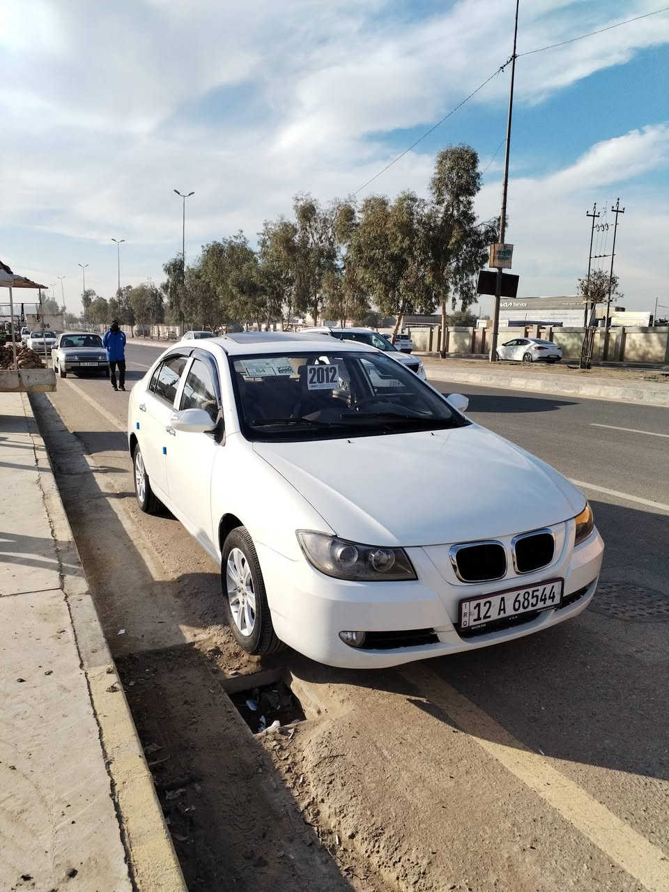 سلام عليكم ليفان موديل 2012
بدون صبغ بيها مكانين بارد 
مكينه وكير اصلي وما مفتوحين
كاربون اكتروني شرط التحويل
مكانها موصل حي الميثاق
سعرها 62 وبيها مجال
***********
