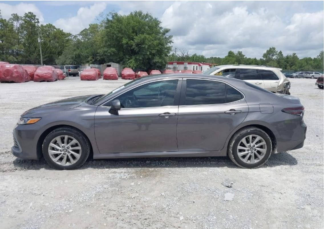 بسم الله الرحمن الرحيم / تويوتا كامري موديل 2024 مواصفات Le سياره ماشية 19 ميل فقط بجم كبس السيارة جديد الحادث فقط بابين موجود بالنشر رقم كاتي اربيل سياره معلومات الاكثر اتصل الرقم *********** واتساب  مكان سيارة اربيل 
تحياتي ل ادمين الكروب 🌹سعر السياره 190 ورقة بية مجال
