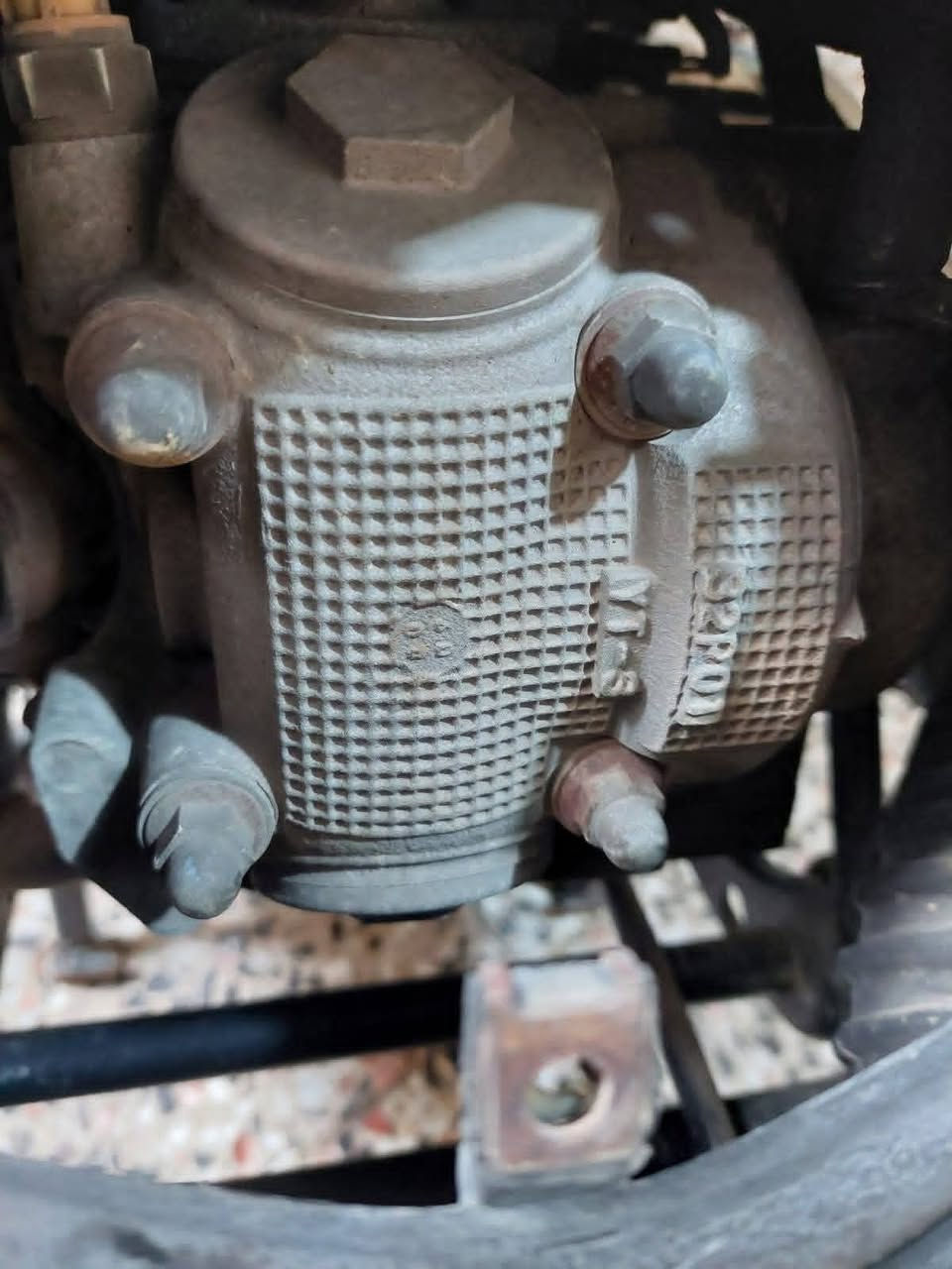 دراجه بريز ابلاديه كلها مختمه ختم واحد صار فتره نازله رمبه نكره سلف هندر كهربائيات كلها شغاله اوراقها كامله السعر 550 العنوان الشعب التلفون ***********
