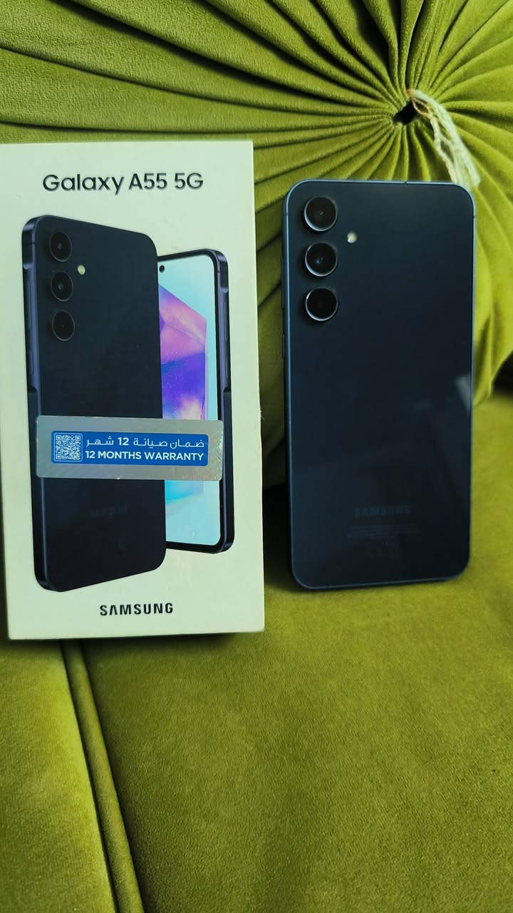 سامسونج a55ذاكرة 256 عشوائية 8 نظيف جدا غراض كاملة السعر 350 هاتف ***********

