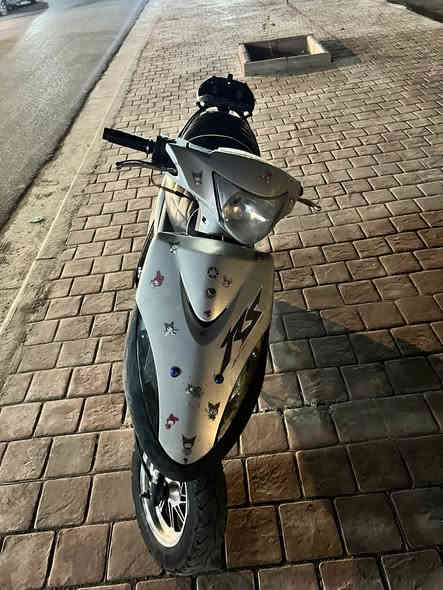 السلام عليكم دراجه ماكس عدله دراجه خير من الله كامله مكمله نقصه بس ستان تعليك دراجه اكفله من تدخين و نضوح نكره بكل وقت لعنوان بغداد الشعب شارع الصحه السعر 600 وبيه مجال ***********
