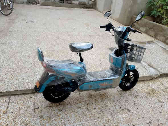 ماطور للبيع حجم 14 بطاريات 4دبل شغال لايت اشاير  السعر 250بي مجال للطيبين هاذ رقمي بي واتساب ***********   مكاني الموصل الجانب اليمن اليرموك
