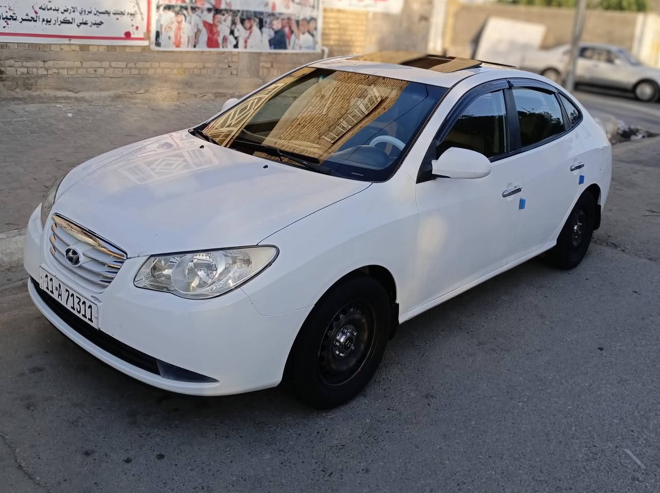 سلام عليكم سياره هيونداي النترا موديل السياره 2008 وارد امريكا حادث جاملغ وبنيد بدون دواخل مكينه ولكير مكفولات2000 تبريد شغال السياره اي نقص مابيه حداديه خلفي امامي جديده تخم تاير جديد السياره جاهزة من كلشي مكان سياره واسط السياره مكفولة كفالة عامه من ضربة كص نقل جثه والوصولايات والصبغ بيه مكانات ابيع حزام رقم بغداد مشروع وطني سنويه جديده رقم جديد تحويل مباشر بلسم سعر السياره 88 ورقة بيه مجال حك جيه رقم موبايل صاحب سيارة موجود بلنشر 
***********
