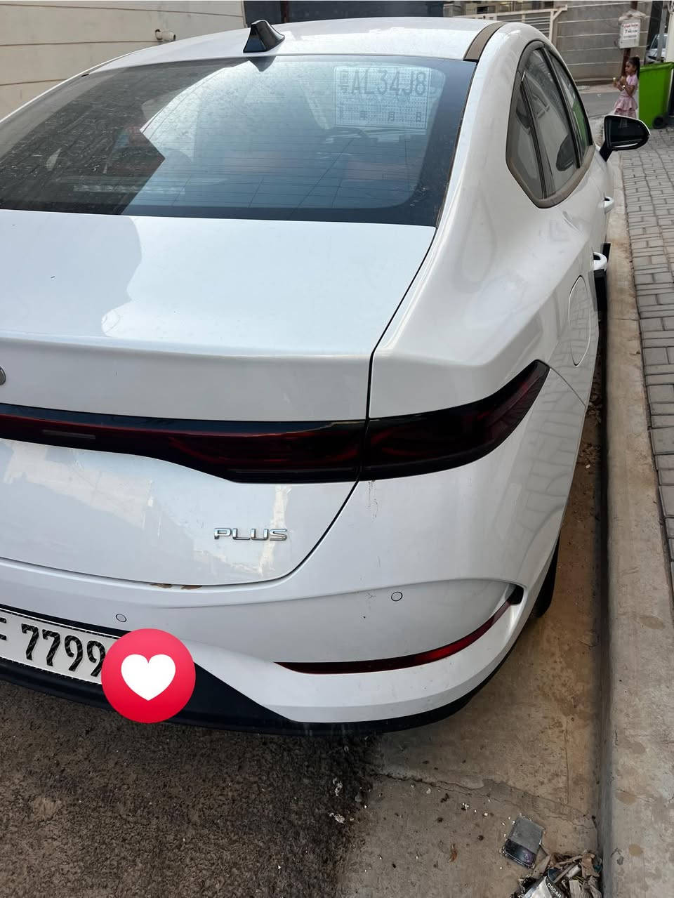✅بي واي دي  BYD Qin Plus
داخل احمر 🟥 كفالة من الشخط

✅✅سنة الصنع 2025  

✅✅حجم المحرك 1500cc 

سيارة سيدان مدمجة بنظام PHEV 

✅✅تجمع بين محرك بنزين هايبرد   بلكن ومحرك كهربائي

✅✅ بطارية  شفرةbyd تدعم الشحن السريع

✅✅ شاشة بنظام ملاحة وتحديثات OTA

✅✅ نظام صوتي بـ6 مكبرات صوت 

✅✅ حساسات وكاميرا خلفية – مثبت سرعة – مقاعد جلد 

✅✅ تصميم خارجي عصري بمصابيح LED ومقصورة عازلة للصوت

✅✅اوتو ستوب

✅✅حساس خلفي 

✅✅اوتو هولد AUTO HOLD 

✅✅هند بريك بصمه 

✅✅تشغيل السياره بصمه مع

 كارت دخول ذكي

✅✅مقاعد جلد 

✅✅لايت زينون 

✅✅لد نهاري LED

✅✅بك لايتLED

✅✅3انضمة للقيادة 

✅✅مانع تزحلق

✅✅مثبت سرعه  Cruise 

✅✅تشغيل عن بعد 

✅✅شاشة ذكية

✅✅ سعة الخزان 65لتر   اتمشيك 2100 كم 

 ماشيه السيارة 800 ‎%#كم #فقط 

مكان السيارة بغداد الكرخ


**إذا كنت صاحب هذا الإعلان وتريد حذفه لأي سبب، رجاءا أرسل رسالة إلى الدعم الفني**