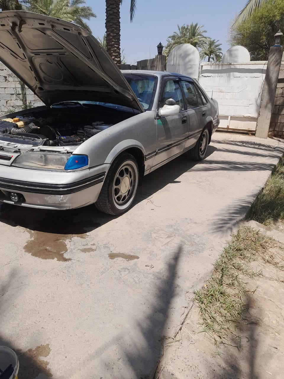 السلام عليكم ابرنس موديل94للبيع السيارة نضيفة كلش وتعبام عليها تخم تاير جديد السيارة خير من الله السيارة احلى من الصورة مصبوغة جماليه محركها خير من الله ... الاتصال على هاذا الرقم....***********
