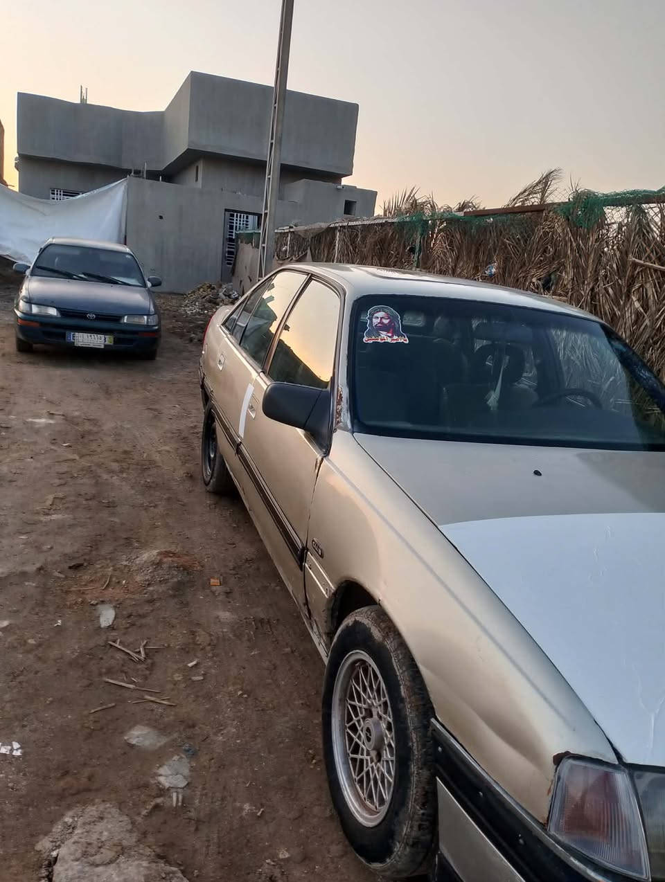 ٢٠ وبيها مجال مكان صلاح الدين باقي التفاصيل اتصال ***********
