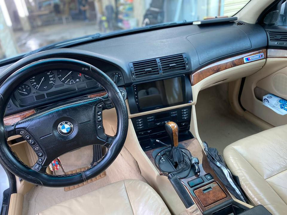 السلام عليكم من رخصة الادمن المحترم
صقر موديل1997 528 تك فانوس

لون سلفر 

السياره جاهزه من جميع النواحي

صدر امامي خلفي 

تخم تاير 

باتري جديد 

مكينه كير خير من الله 

صبغها جديدة بدون حادث السياره حتى حجر الصالنصة موجود 

سلايت روف

داخل عسلي شاشة بدل المسجل تاب 

داخل صاج كشنات كهرباء السايق والصدر حتى وسادة الرأس كهرباء 

حتى العدة بالجنطة كامله 

لايتات عالي ناصي والبلوجكتر  لد نهار ضمان سنتين والصور ضالمته لسيارة بالشوف احلا 

رقم انبار 

اخوان اني مكلف بالنشر 

رقم الهاتف ***********

السعر 92 وبيها مجال
