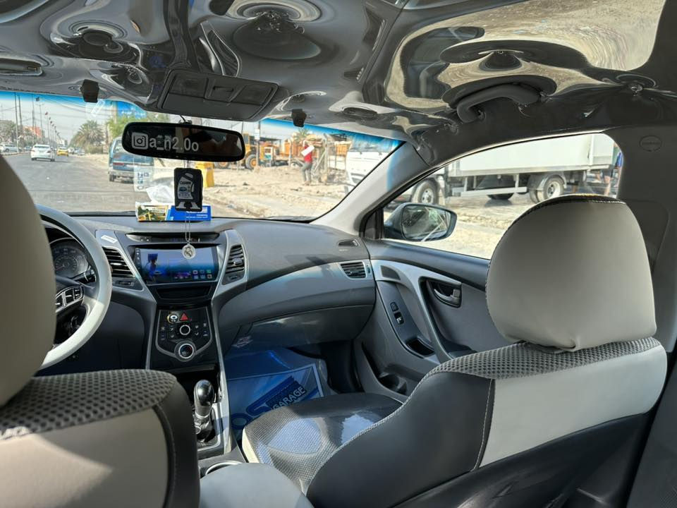 سلام عليكم  النتره البيع موديل ١٦ رقم كربلاء مشروع وطني بيه.                            قطعتين مكان بغداد اليوسفيه سعر نتصل ودلل ***********
