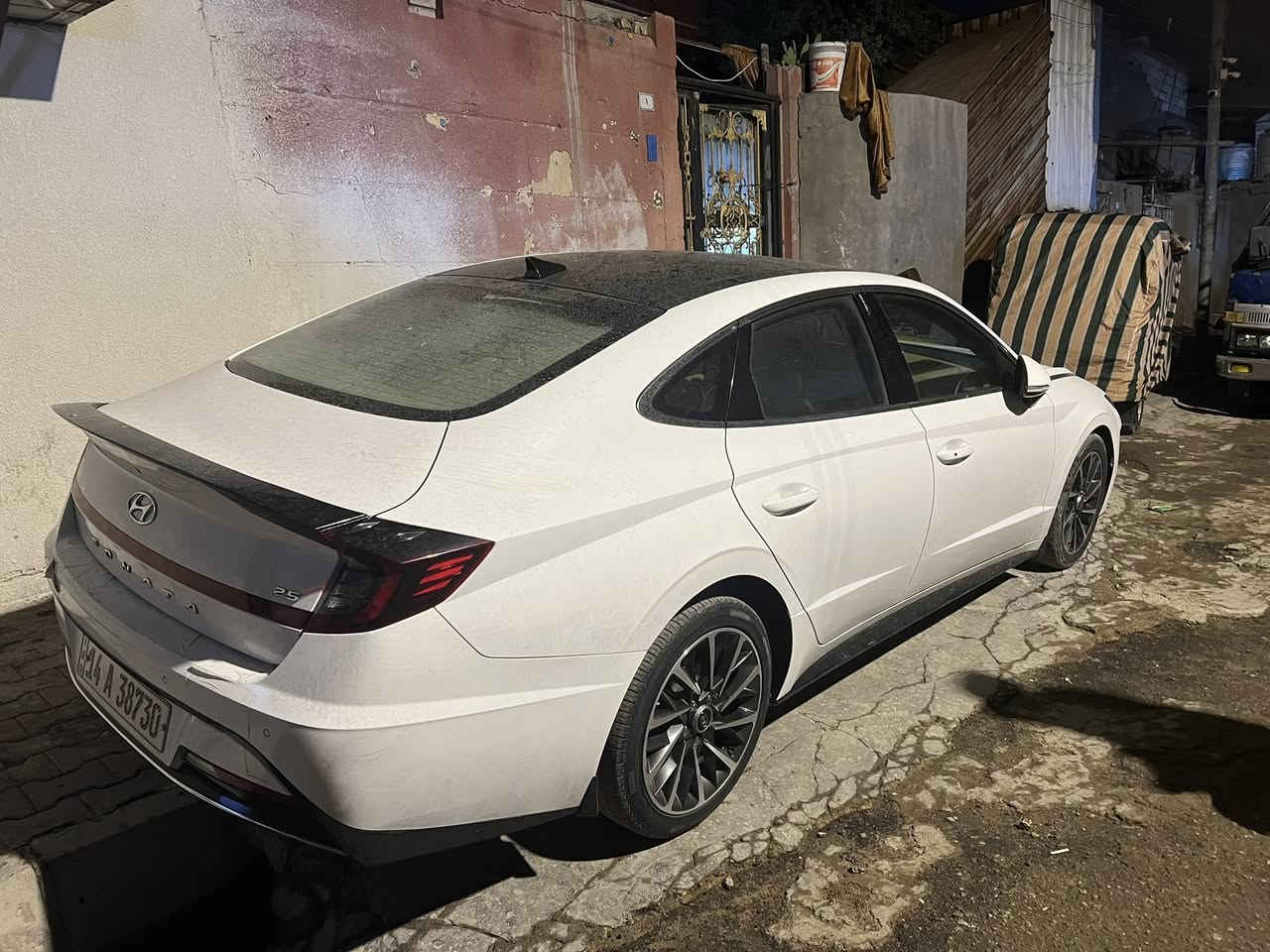 السلام عليكم هونداي سوناتا خليجي مديل 2023 رقم جديد بصرة   ب 220 وبيها مجال
***********
