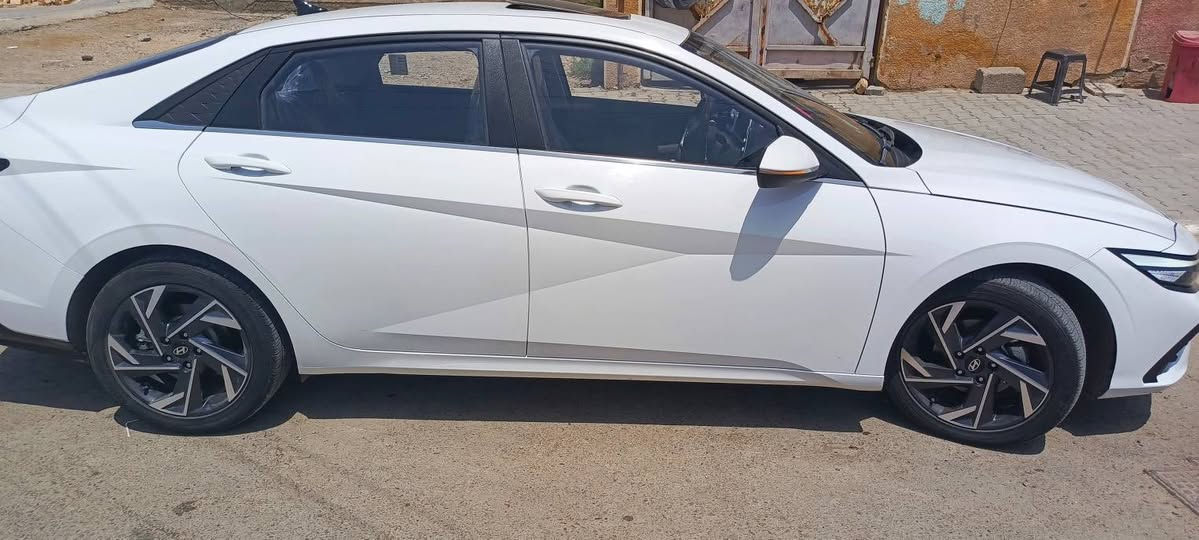 هيونداي النترا 2024 كامل مواصفات ✅

الموديل :2024. (خليجي ) . كوري تجميع الصين
المحرك : 1500 دبل نوزل كير 8 سرعات
العداد : 29 الف كيلومتر 

بيه بارد باب السايق
 
السعر 140 

❗️ابرز المواصفات للسيارة
🔅بصمة تشغيل بصمة ابواب
🔅شاشة اصلية أبل كار بلي
🔅عداد سرعة ديجتل 
🔅مقاعد جلد  اسود
🔅6 ايرباك (الدشبول الدركة التكم المقاعد)
🔅لايت led 
🔅لايت زنون عالي ناصي
🔅فتحة سقف
🔅الدركة شكل الرياضي حرف D
🔅ويل رياضي حجم 17
🔅تبريد قطعتين
🔅مري كهرباء+ اشاير بالمري
🔅كروس سرعة وفول تحكم ستيرن
🔅حساسات خلفية +كاميرا 
🔅سايد بريك كهربائي
🔅درايف مود+اوتوهولد 

مكاني.بغداد حسينيه

رقم الهاتف***********
