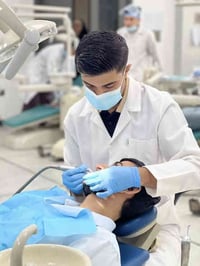 🌟 العلاج مجاني تحت إشراف أطباء مختصين! 🌟  🦷 عيادات جامعة البيان لطب ال...