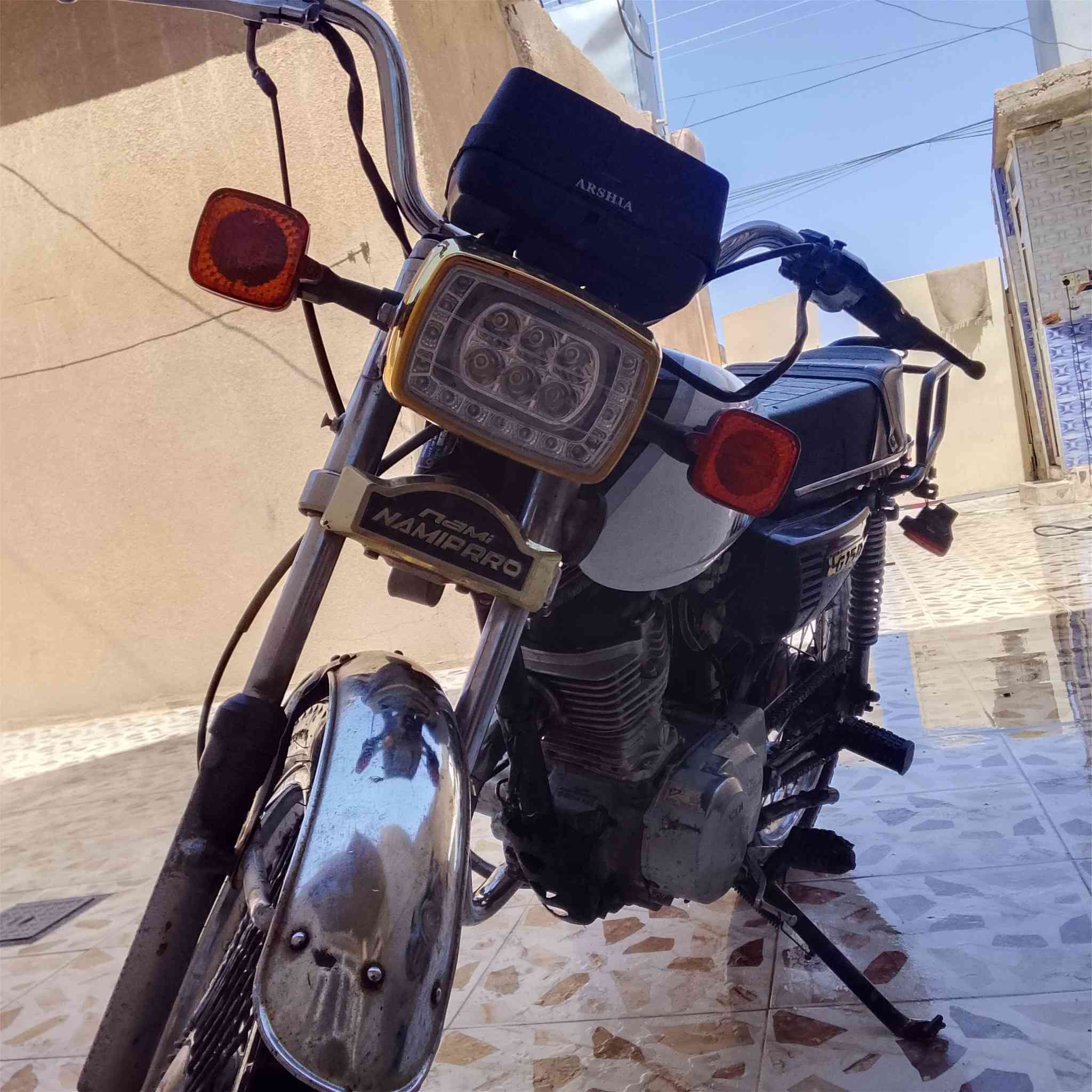 السلام عليكم البيع درجه ايراني محرك 125 موديل 2020 محرك مفتوح سعر 250وبيها مجال العنوان تكريت القادسية شارع ابو عقرب ***********

