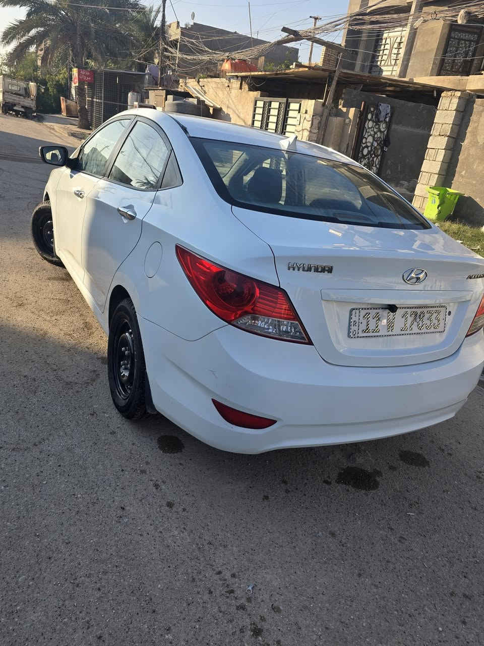 السلام عليكم اكسنت 13 خليجي بيه قطعتين رش الباب الخلفي وجاملغ سعره ٩٠ وبيه مجال ***********
