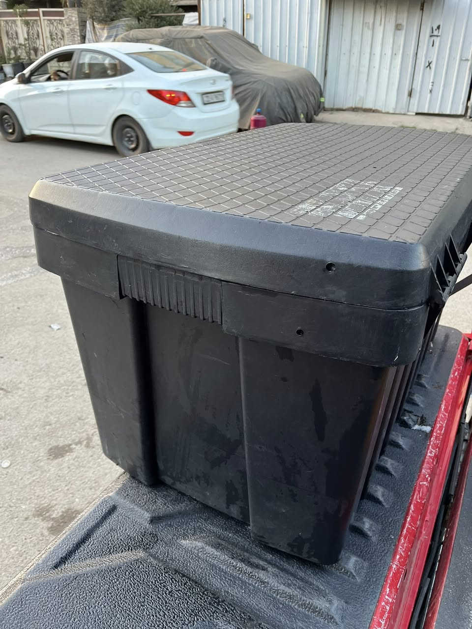 للبيع صندوك  سعر 150 الف   مال بيكم عنواني بغداد صليخ ماعندي توصيل تجي انت تاخذه اي ستفسار اني حاضر ***********
