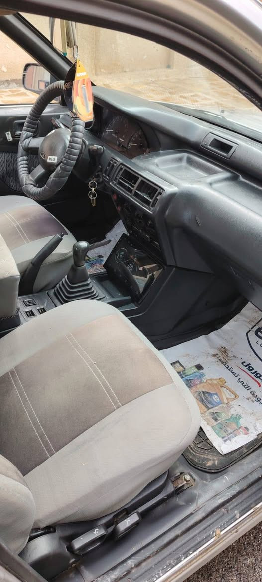 مسيوبوشي كلنت 1988 سيارة نضيفة طخم جديد محرك جديد طخم تاير جديد والنظافة كدام العين بيها معجون بالبوند قليل شرط بدون داخل كابون بانزين
السعر ٣٧ وبيها مجال مكلف بالنشر خابر
***********
***********
