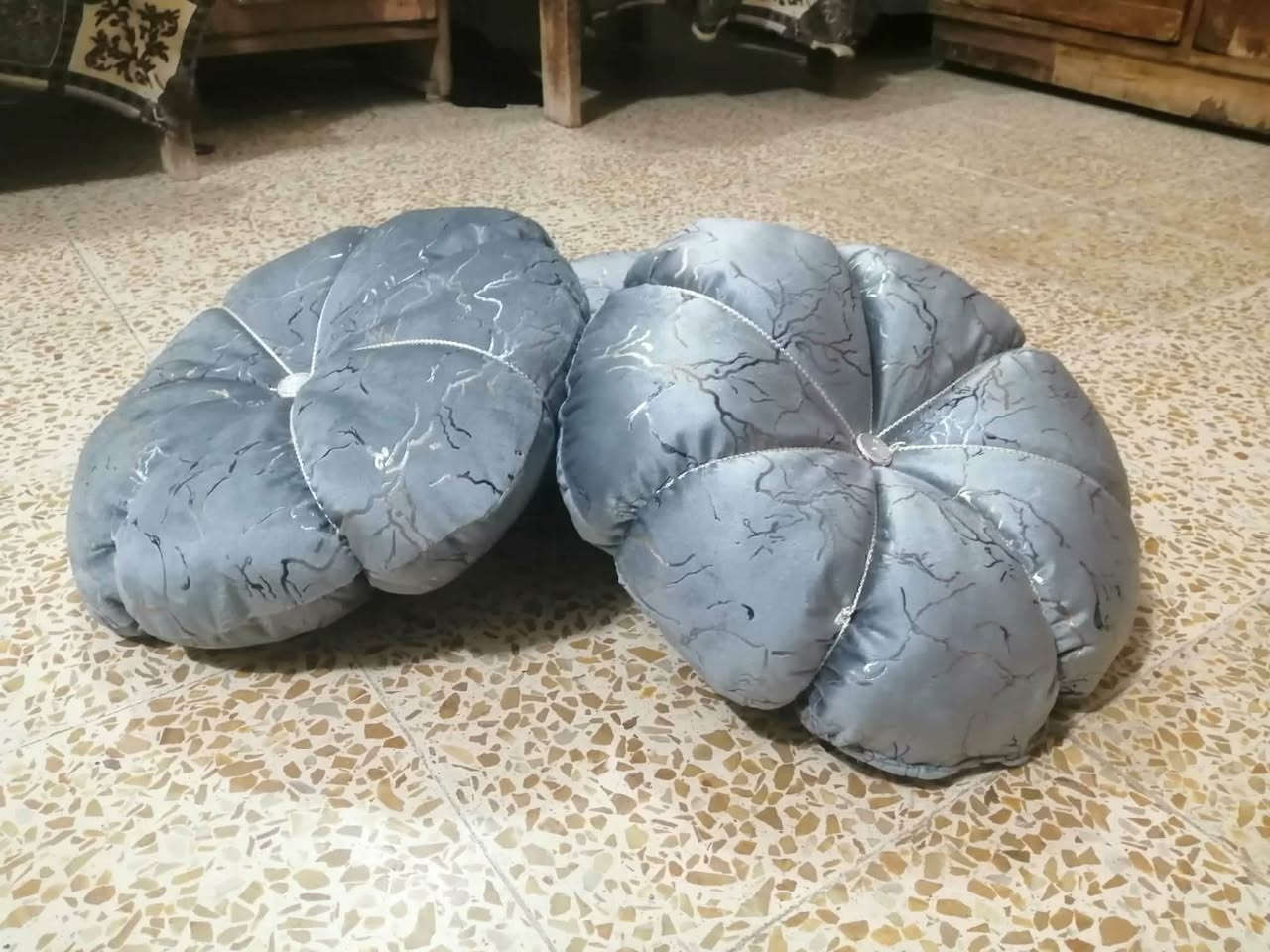 سعر الكوشات القهوائي الزوج ب4،500
سعر الكوشه المدورة الزوج ب5،000
سعر الكوشه المربعه الزوج ب5،000سعر الطخم البيبي ب7،000سعر طخم الكريكوت ب10،000


**إذا كنت صاحب هذا الإعلان وتريد حذفه لأي سبب، رجاءا أرسل رسالة إلى الدعم الفني**