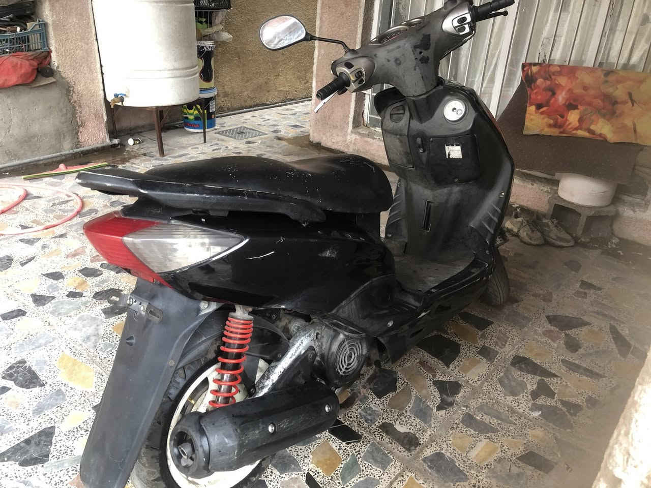 السلام عليكم دراجه سكنس نثيه نضيفه سلف هندر كهربائيات كامله بدون نقص سعر خاص ***********
