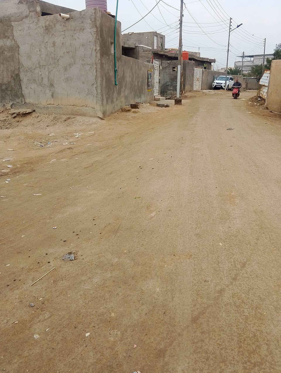 السلام عليكم قطعه للبيع مساحه 100متر طابو زراعي عراقي واجه 7متر كل الخدمات متوفره العنوان ابو الخصيب دورت ام ازباله سعر 21مليون وبيه مجال قليل ***********
