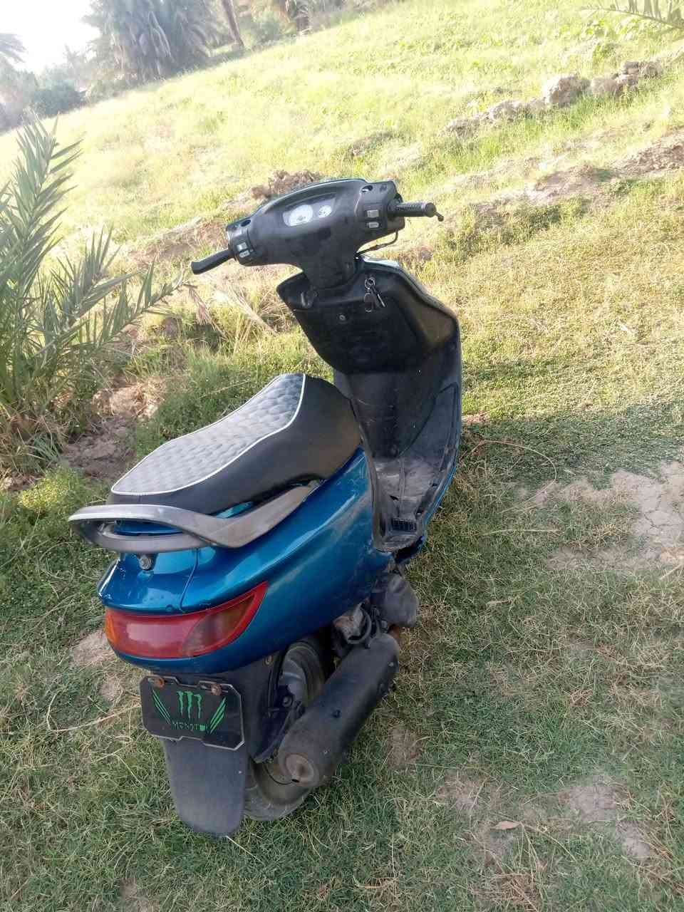 دراجه فراشه فحل
شغاله سلف هندر مكينه ناعمه 

قفل ستيرن جنطه شغال

تواير  كيجات بريكات.دراجه نضيفه كفر اصلي دراجه جاهزه   اشاير يمنه يسره شغاله لايت عالي وناصي ورماش ثلي  زونون بك لايت عداد سرعه شغال كيج بنزين شغال هاي تفاصيل
سعر 400وبيه مجال. ،المكان بابل الشوملي رقم ***********
