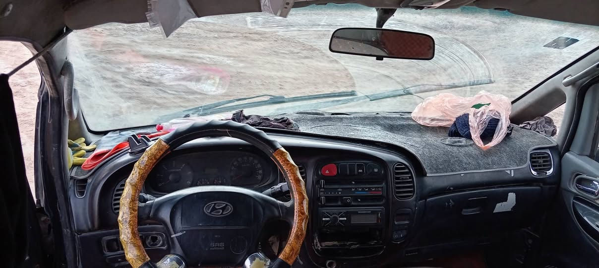 السلام عليكم ستاركس للبيع 2004سنويه2027  مكفول من ظربه برانكيت الامامي مصلح مكينه وكير مكفولات كير عادي  مكان قضاء رفاعي اتصال ***********     سعر 50
