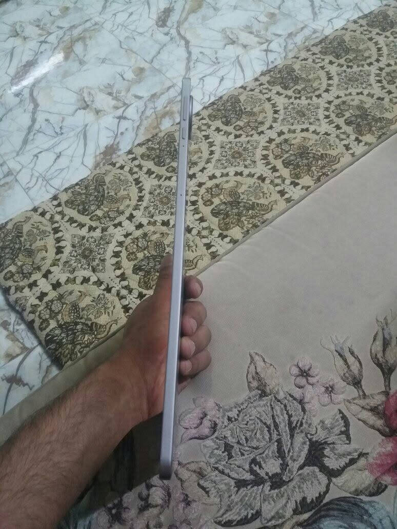 السلام عليكم عيني ايباد pad10 ذاكرة 256 العشوائية 12+12 بطارية 10100 للبيع السعر 550 
***********
