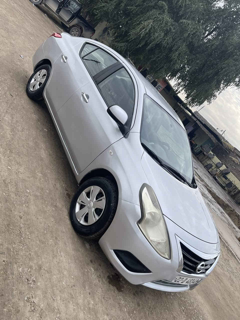 سلام عليكم 
بيع فقط نيسان سني هندي 2015 رقم أربيل  الجديد شرط التحويل 
محرك كير صدر كهربائيات تبريد كلها جاهزه 
صبغ حزام جماليه 
مكاني سامراء السعر 87 بيها مجال للشراي 
***********
