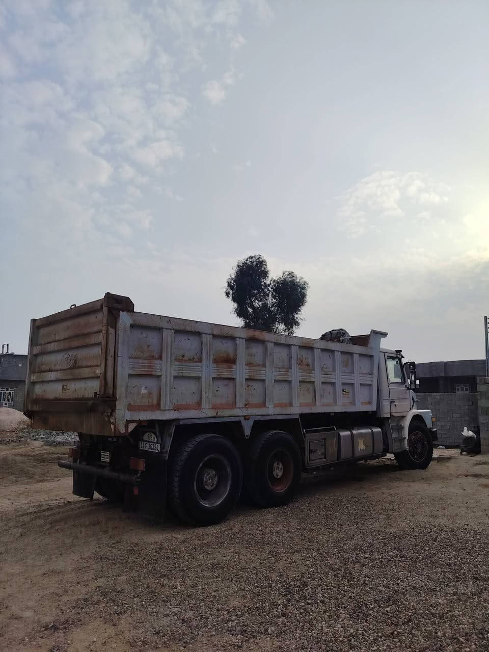 سكانية للبيع المكان فلوجه رقم بغداد تفاصيل  عل رقم ***********
