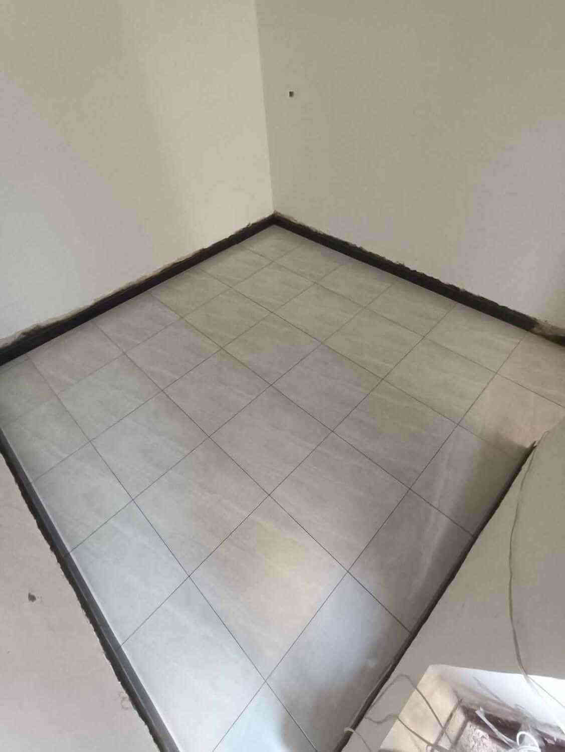 خلف سيراميك درجه اولى كاشي مرمر بروسلين ***********
