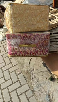 فراشات فوك التخت اثنينهم اب15 الف والشراي يتصل 07517441388     0770834...