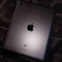 ايباد ايفون (ابل) للبيع ذاكره 32 للاستفسار خاص او واتس اب 07713727332