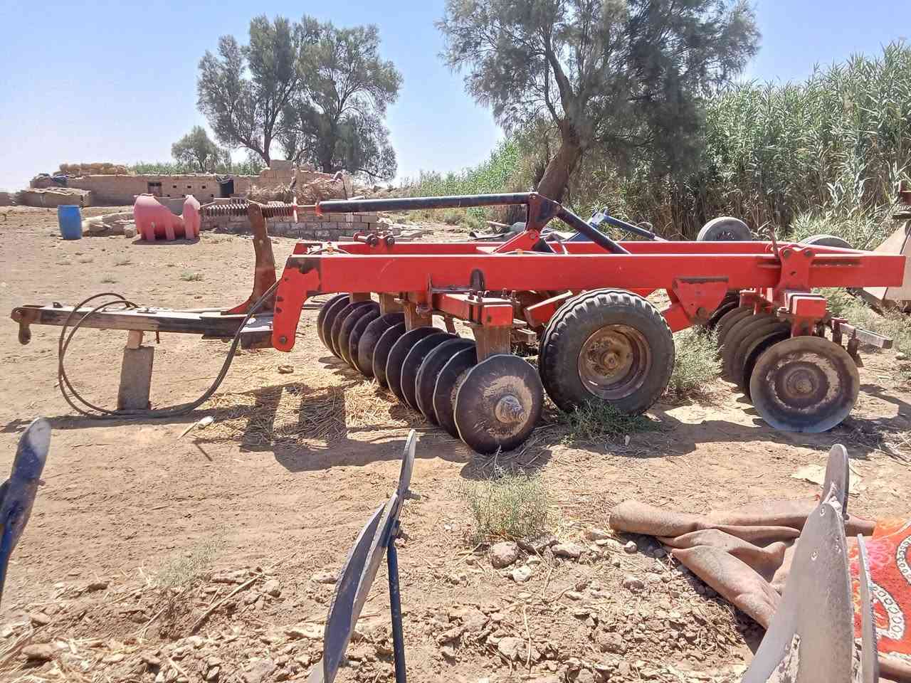 سلام عليكم البيع دسك تركي حجم 24الهاتف /***********/***********
