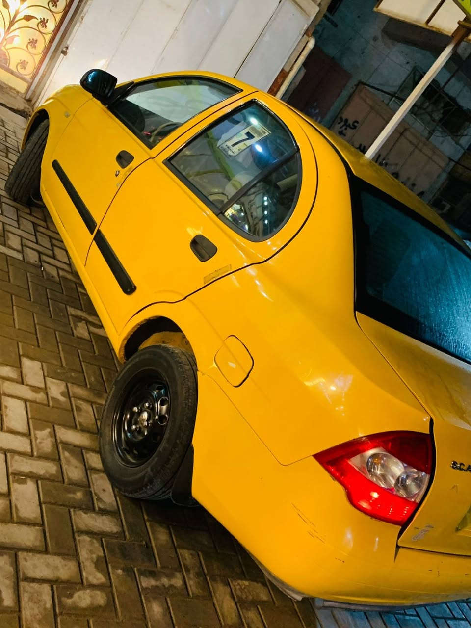 سلام عليكم سياره طيبه 2015 منضومه تبريد مبدل جديد حديد حلو سياره كاعده شاشه كامره بيهة سعر $33 ورقه بغداد حي العمل مقابيل مسبح الرافدين ***********
