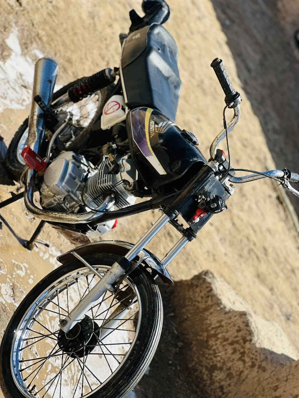 دراجه لبيع وراق قلعه سكر  عكيل


**إذا كنت صاحب هذا الإعلان وتريد حذفه لأي سبب، رجاءا أرسل رسالة إلى الدعم الفني**