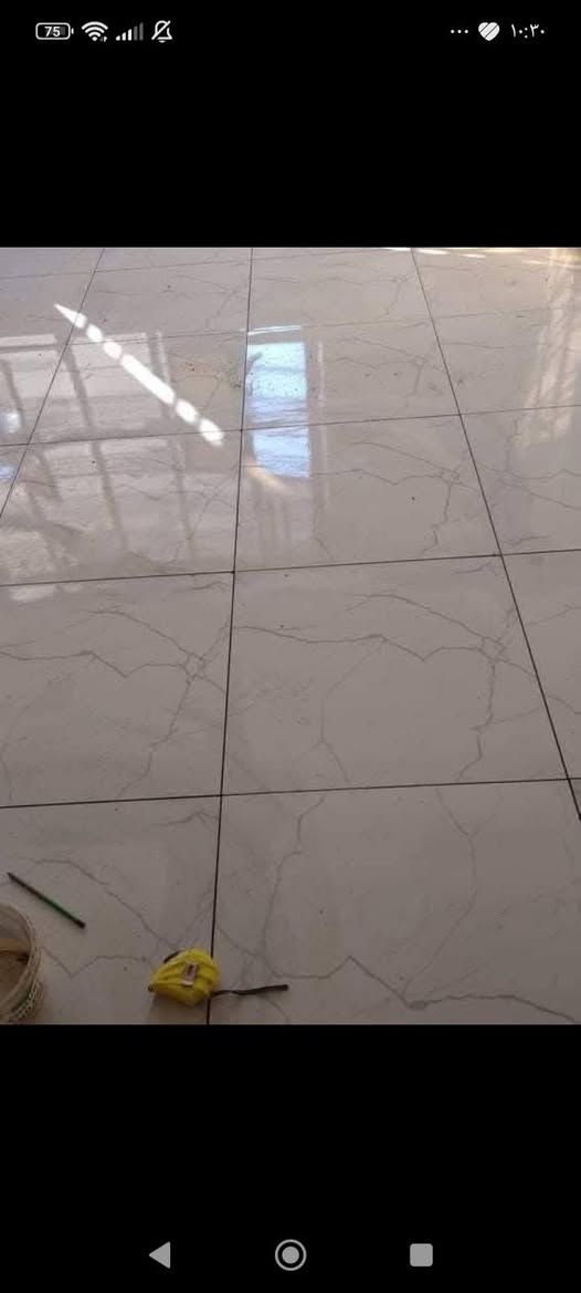 خلفه سراميك ورضيه لمتر 8عملي مجمعات سكنيه فقط ليحب يتواصل هاذه رقمي وبي واتساب ***********
