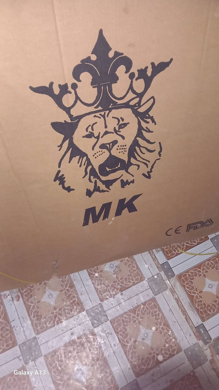 عربانه للبيع جديده مامستخدمه السعر ١٢٥ الاتصال على الرقم ***********
