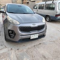 حبايب  كيا سيورتج مديل ١٨  السياره خير من الله مابيهه نقص  كير محرك شر...