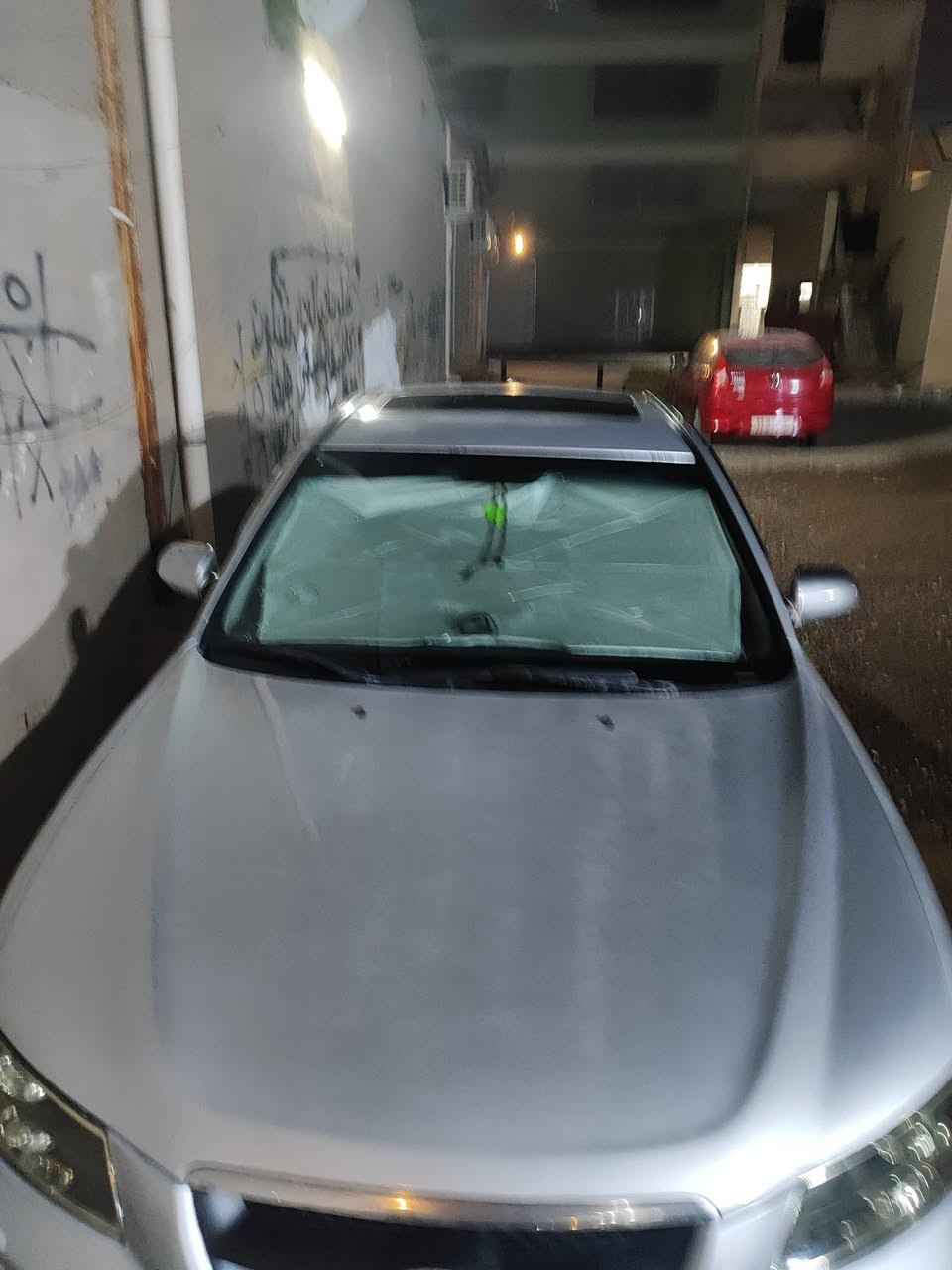 سلام عليكم سوناته٢٠٠٧  بيه قطع صبق بس اني بيع حزام تبريد ثلج تايرات جديد حداديه جديده سعر 92 محرك سته سلندر ***********   بغداد حي تونس
